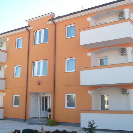 Apartments Buzleta Fažana Exterior foto